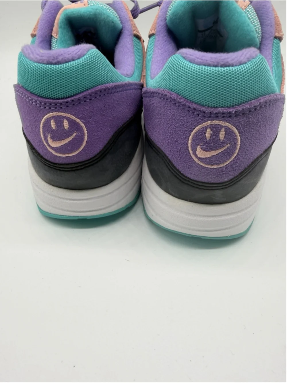 Nike Air Max 1 GS Have A Nike Day Youth Sz 7Y AT8131-001 Multicolor Sneakers